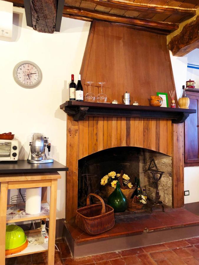 Le Casette Di Civitella- La Casa Di Rolando E Gina Apartment Civitella Del Lago ภายนอก รูปภาพ