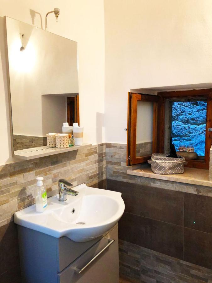 Le Casette Di Civitella- La Casa Di Rolando E Gina Apartment Civitella Del Lago ภายนอก รูปภาพ